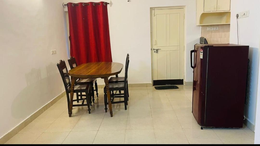 Goa Suites Holiday Home กาลังกูติ ภายนอก รูปภาพ