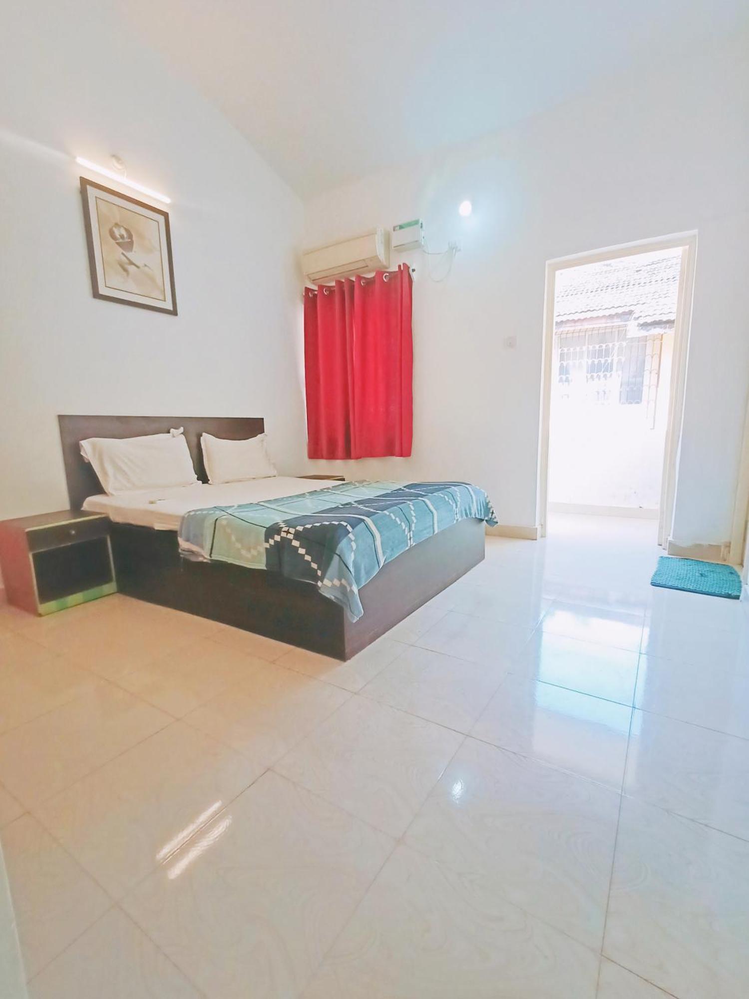 Goa Suites Holiday Home กาลังกูติ ห้อง รูปภาพ
